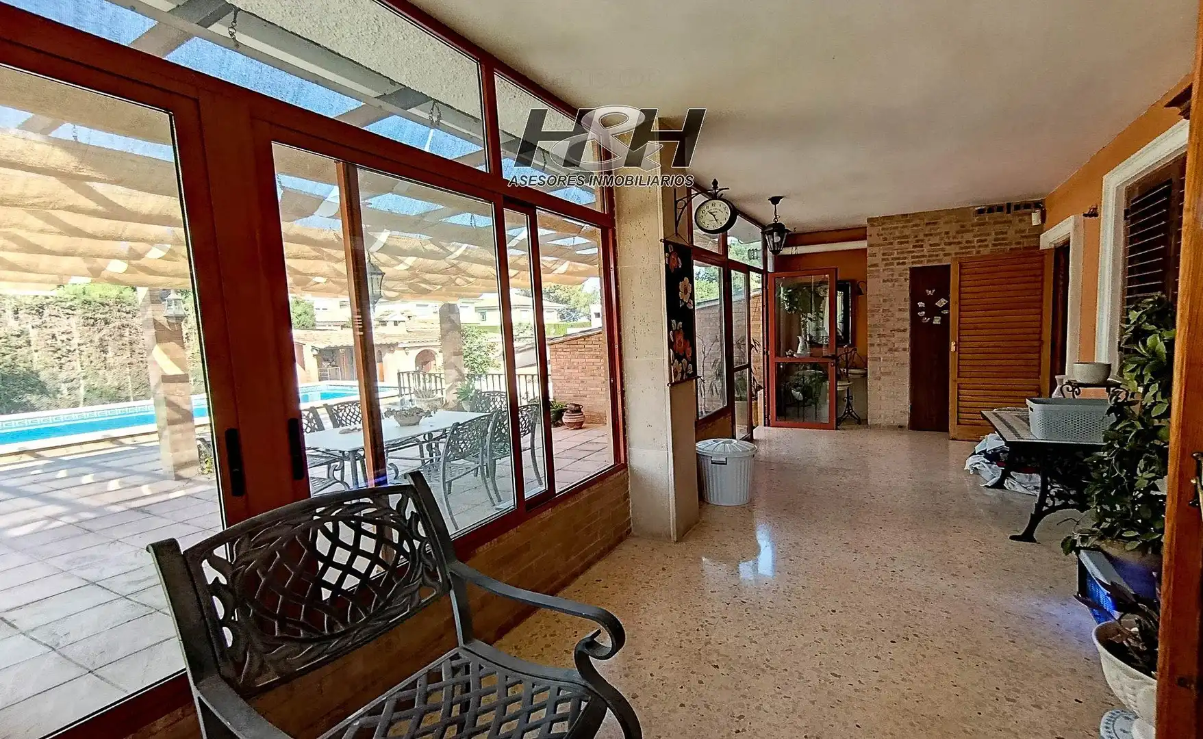 Terrassa de Casa o xalet en venda en Riba-roja de Túria amb Aire condicionat, Calefacció i Jardí privat
