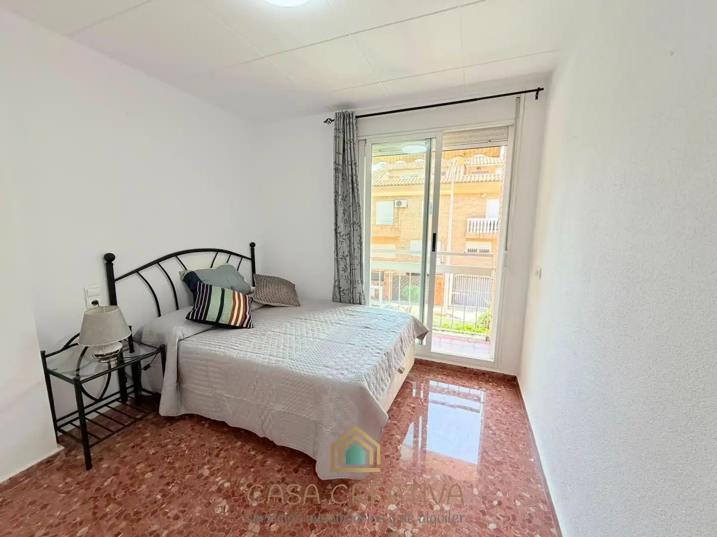 Habitación de Casa adosada en venta en Picanya con Jardín privado, Terraza y Trastero