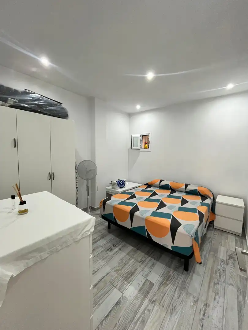 Habitación de Apartamento en venta en Adeje con Aire acondicionado, Jardín privado y Terraza