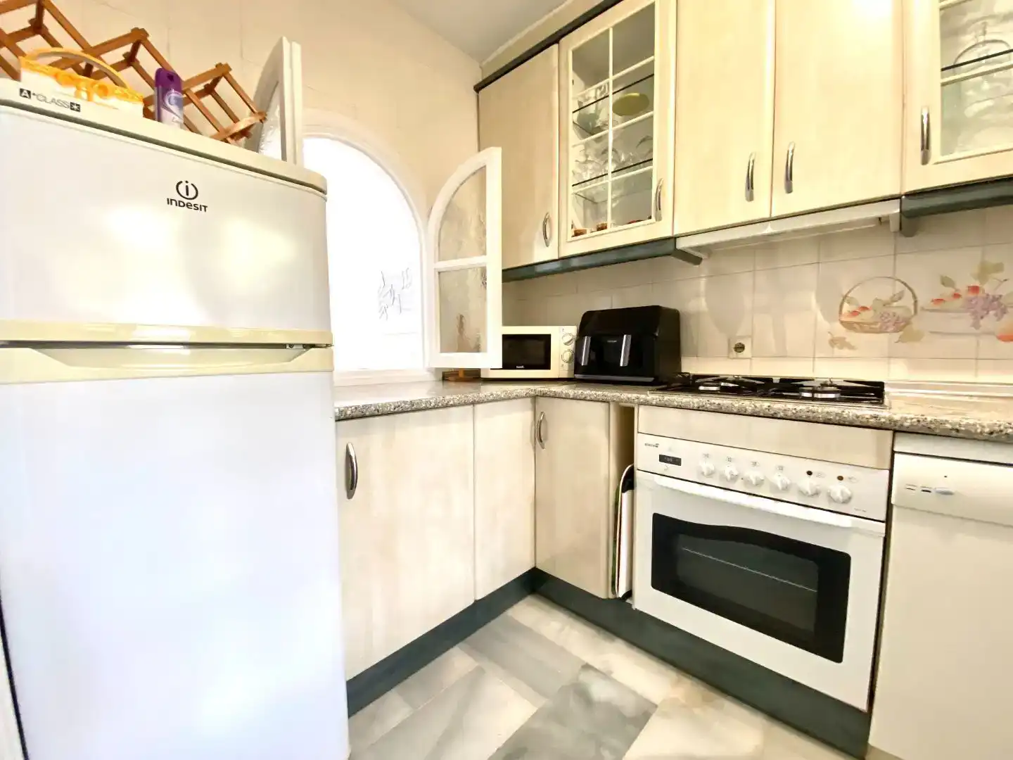 Küche von Wohnung zur Miete in Mijas mit Schwimmbad