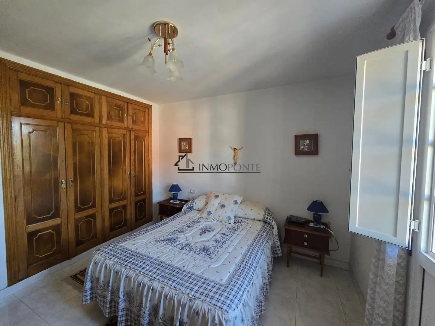 Dormitori de Casa o xalet en venda en Cerdedo amb Jardí privat
