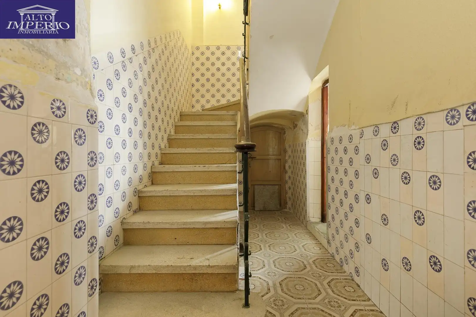 Flat for sale in Granada