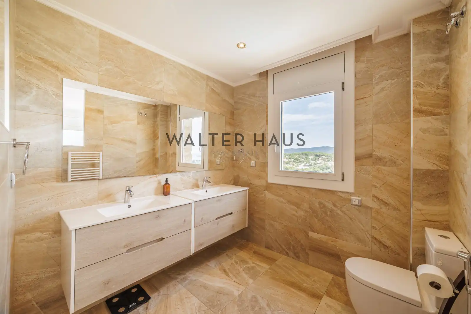 Villa con piscina in vendita a Carrer Llívia, imagen 25