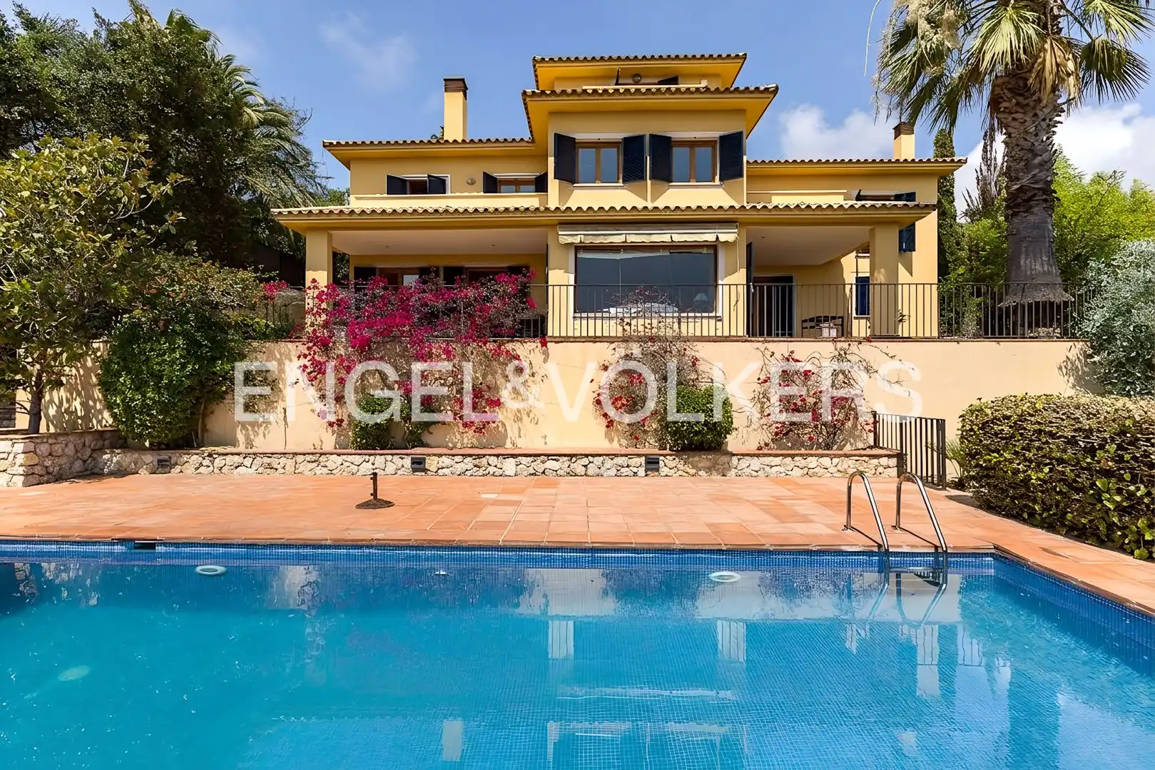 Exterior view of Houses for sale in Sitges  with Air Conditioner, Heating and Private garden