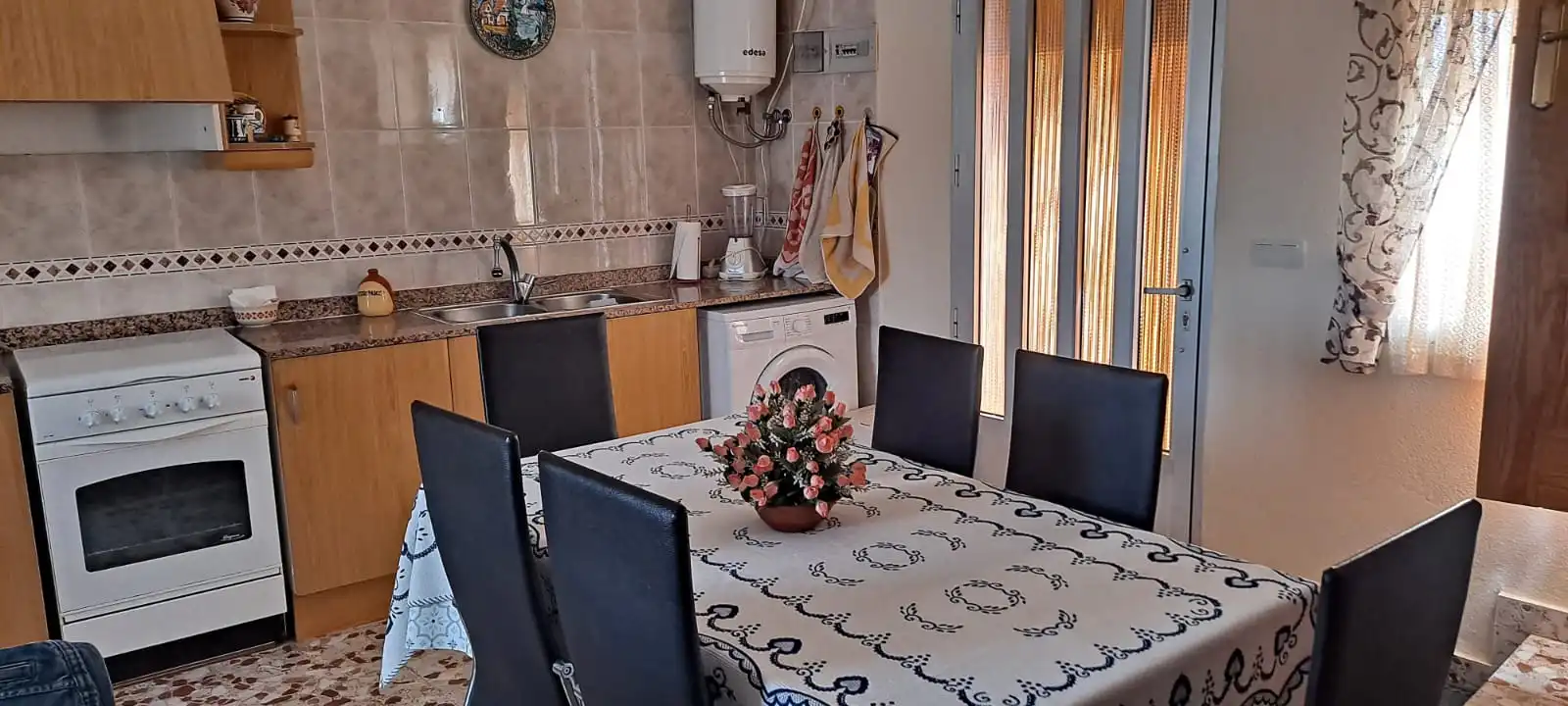 Comedor de Casa o chalet en venta en Enguídanos con Amueblado, Horno y Lavadora