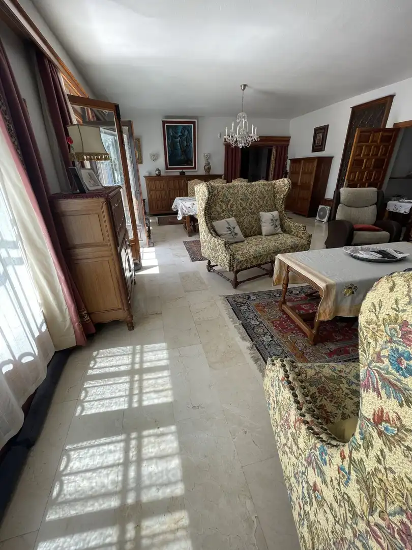 Sala de estar de Casa o chalet de alquiler en Salobreña con Amueblado
