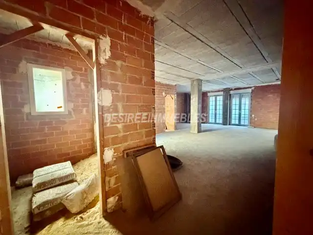 Buildings for sale in Valencia
