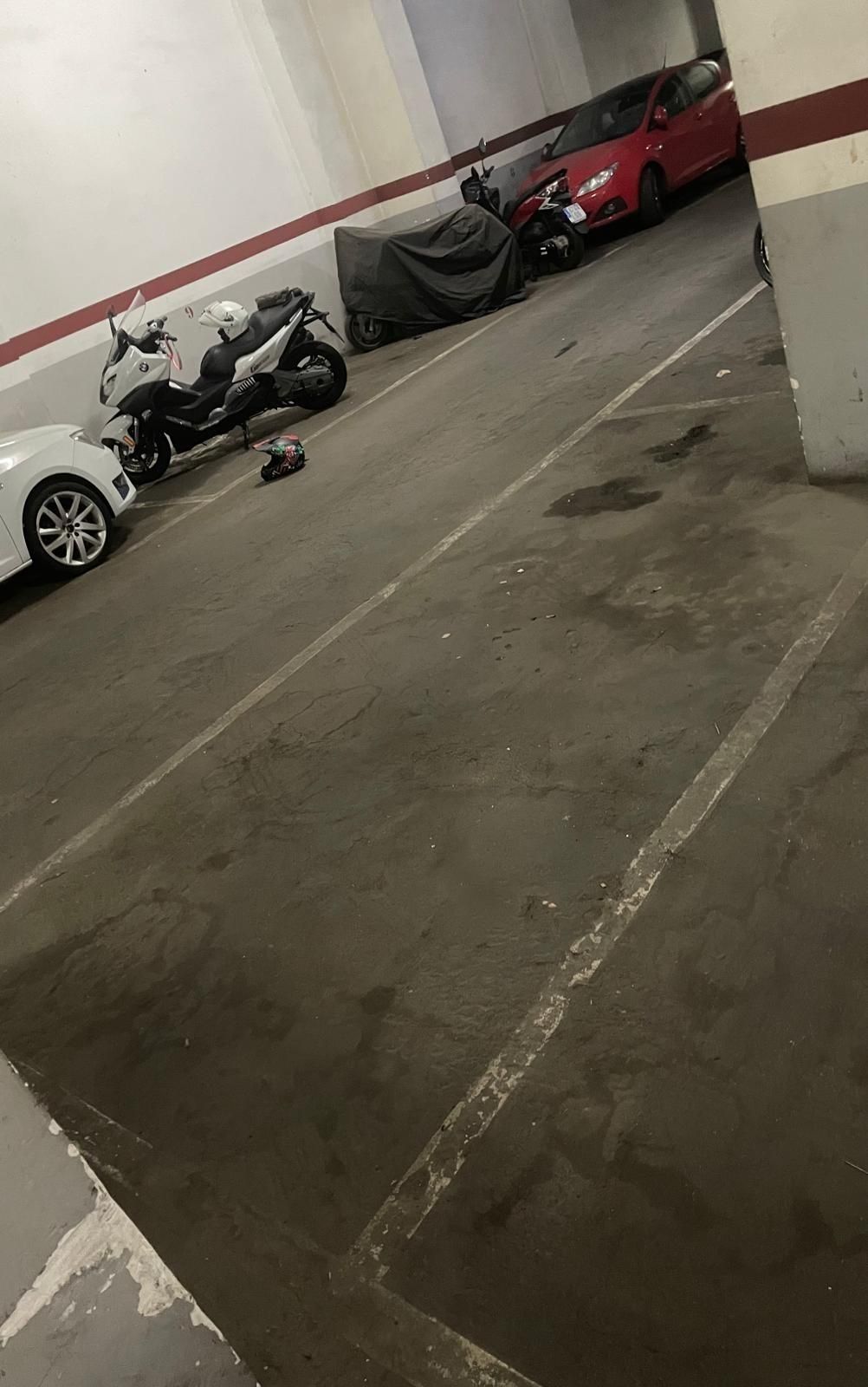 Aparcament de Garatge en venda en Santa Coloma de Gramenet