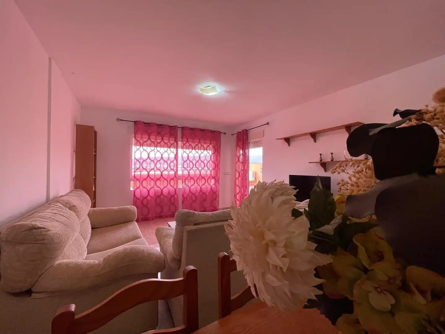 Sala d'estar de Apartament en venda en Águilas amb Aire condicionat, Terrassa i Piscina