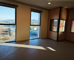 Schlafzimmer von Büro miete in Quart mit Heizung