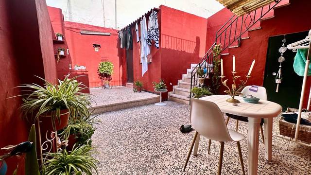 Casa-chalet en Venta en Centro