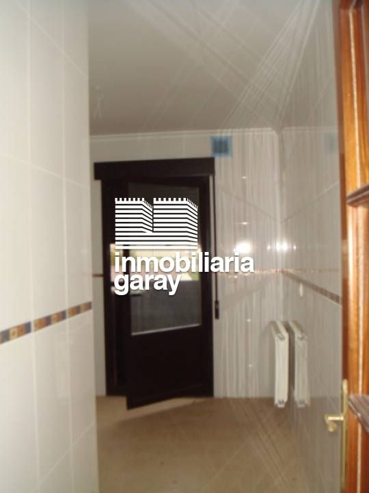 Duplex for sale in Medina de Pomar  with Heating, Terrace and Furnished