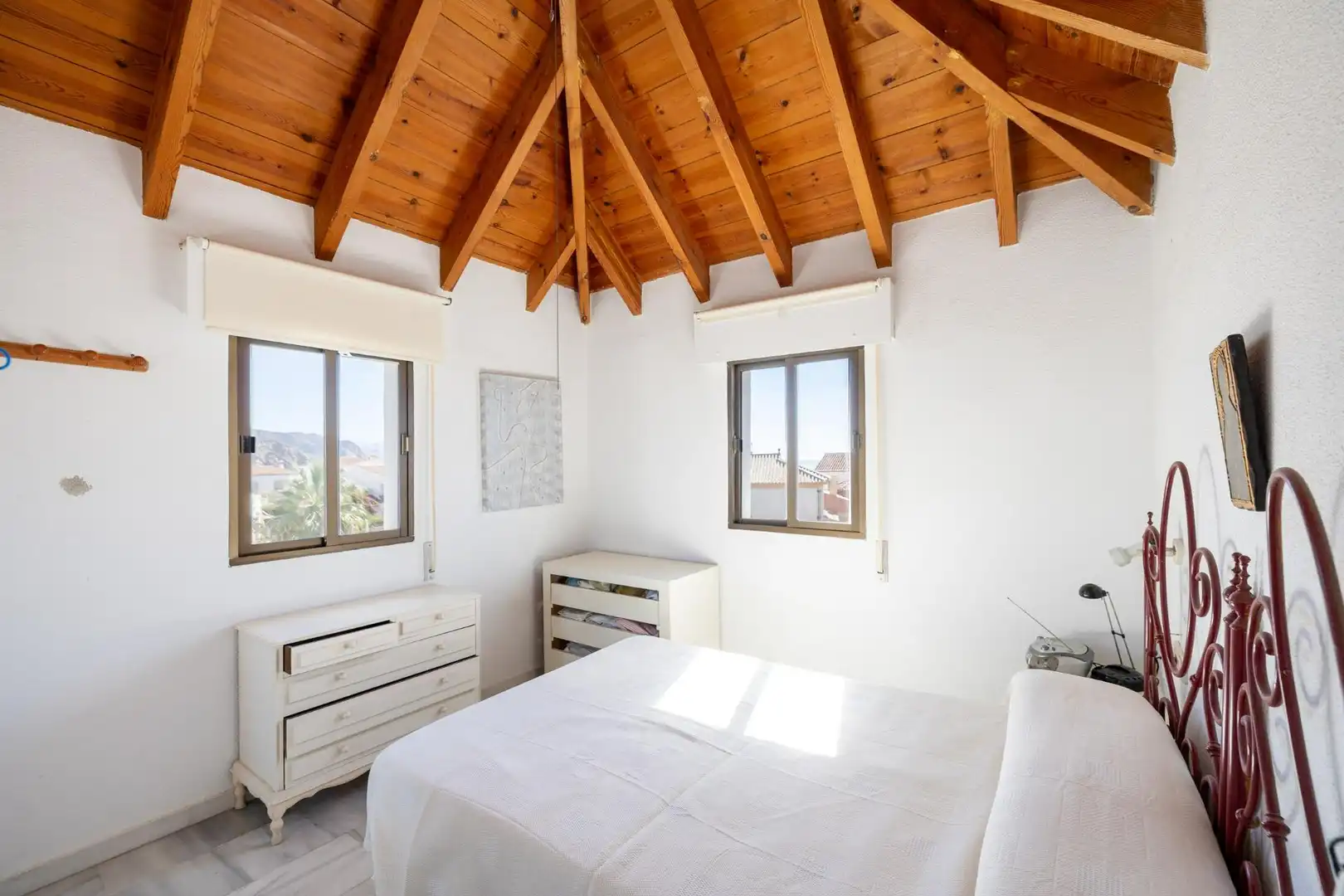 Schlafzimmer von Einfamilien-Reihenhaus zum Verkauf in Motril mit Klimaanlage, Möbliert und Balkon