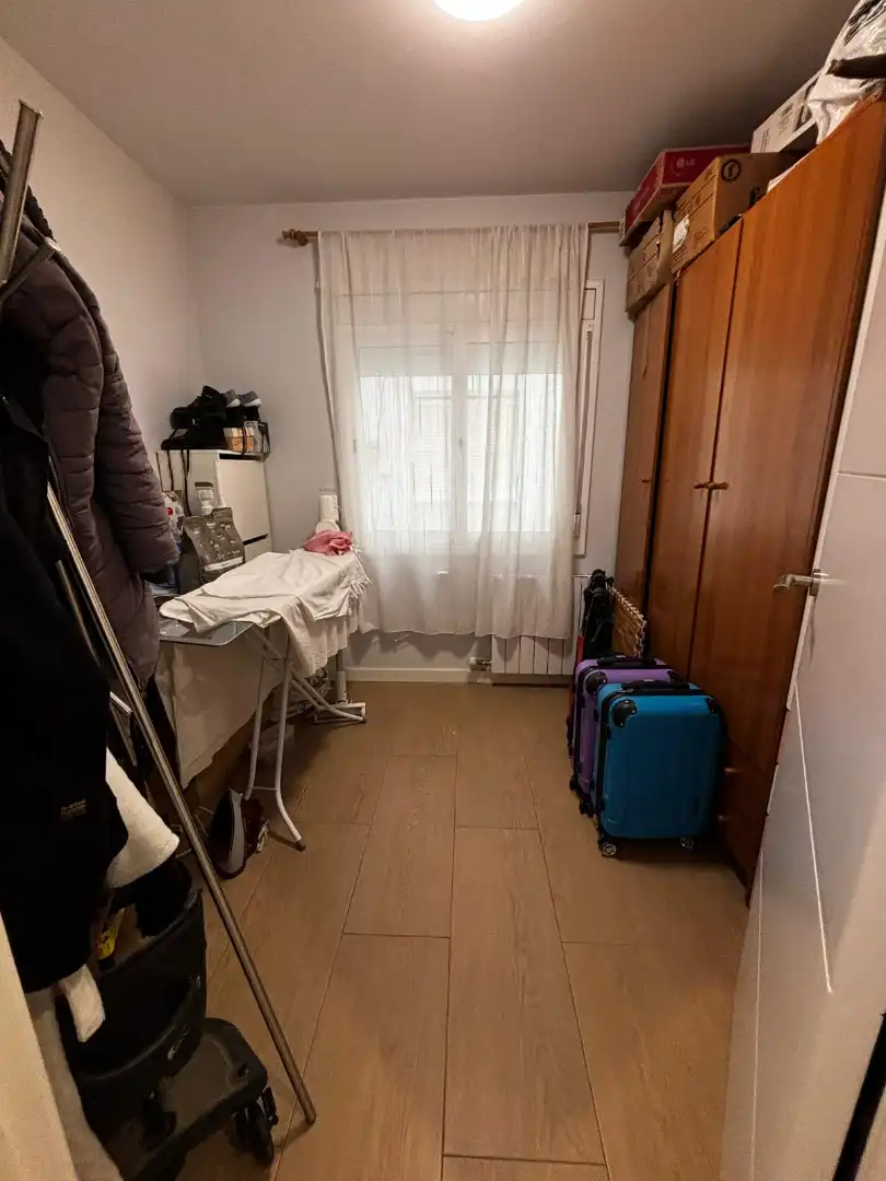 Schlafzimmer von Wohnung zum Verkauf in Badalona mit Klimaanlage, Heizung und Parkett