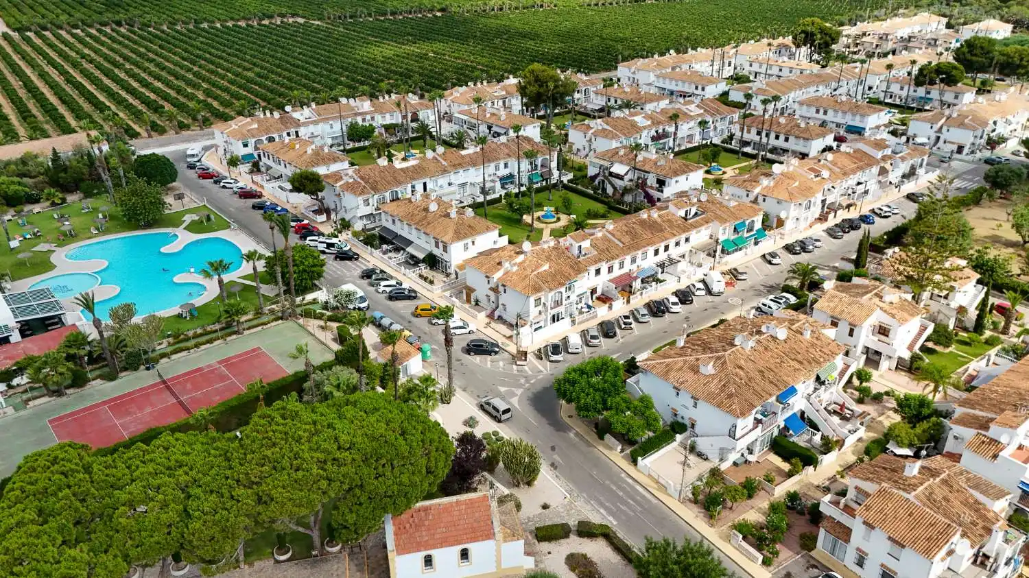 Vista exterior de Apartament en venda en Torrevieja amb Aire condicionat, Calefacció i Terrassa