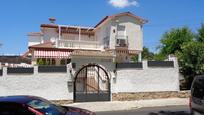 Casa o xalet en venda a Calle Sevillanos, Sevilla la Nueva, imagen 1