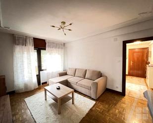 Living room of Flat for sale in Etxebarri  with Heating, Parquet flooring and Terrace