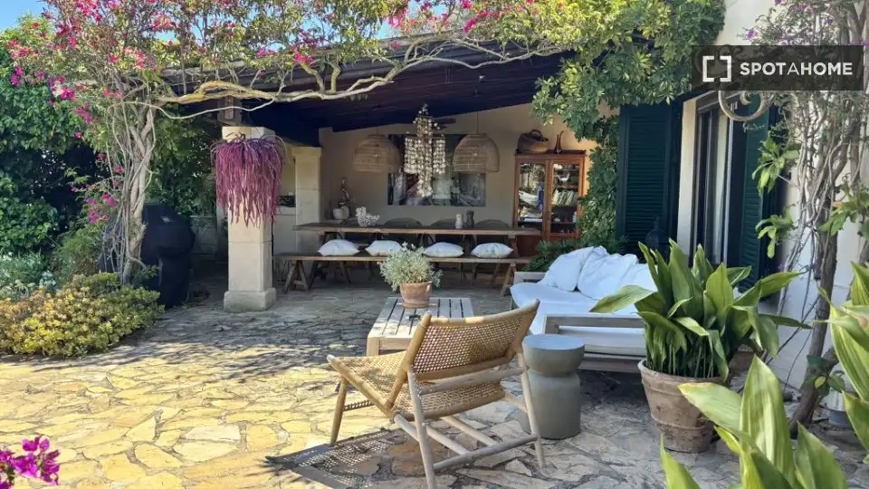 Terrace of Apartments for share in Calvià  with Air Conditioner, Terrace and Furnished