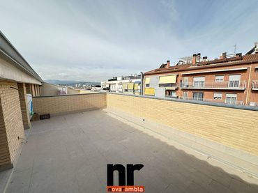 Duplex with balcony for sale in Calle Sant Salvador