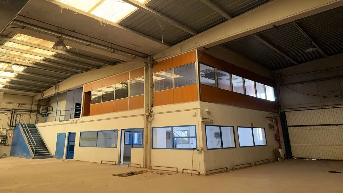 Vista exterior de Nave industrial en venta en Zaragoza