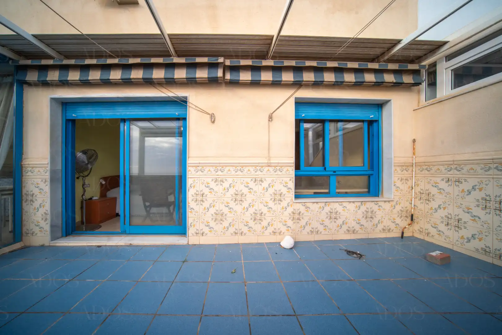 Exterior view of Attic for sale in Roquetas de Mar  with Terrace and Furnished