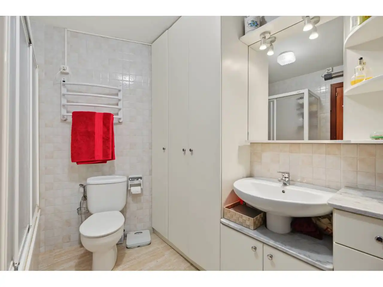 Baño de Piso en venta en Maçanet de Cabrenys con Calefacción, Terraza y Balcón