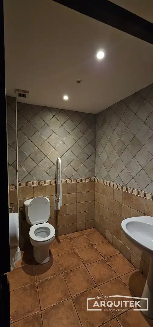 Local comercial en venda a Cardenal Cisneros 30, imagen 36