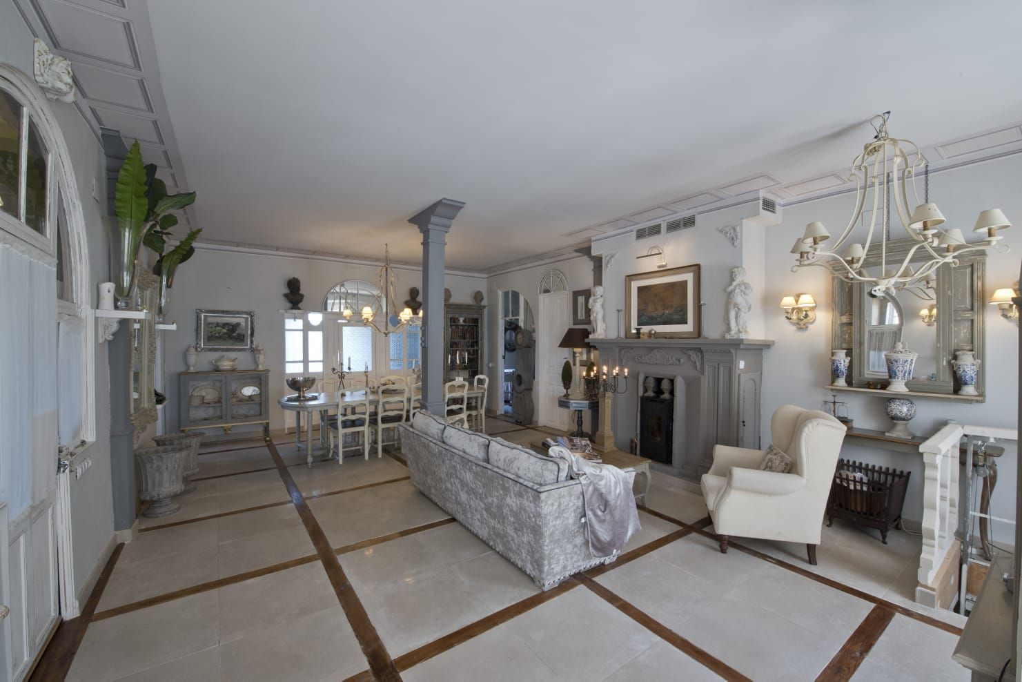 Sala d'estar de Pis en venda en Muros de Nalón amb Calefacció, Parquet i Moblat