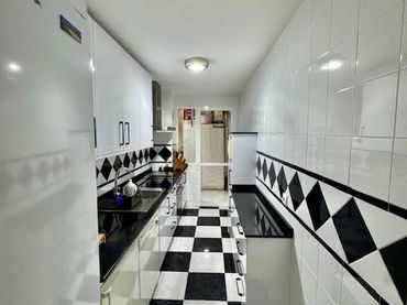 Wohnung mit Aufzug zum Verkauf in Camino de los Toros