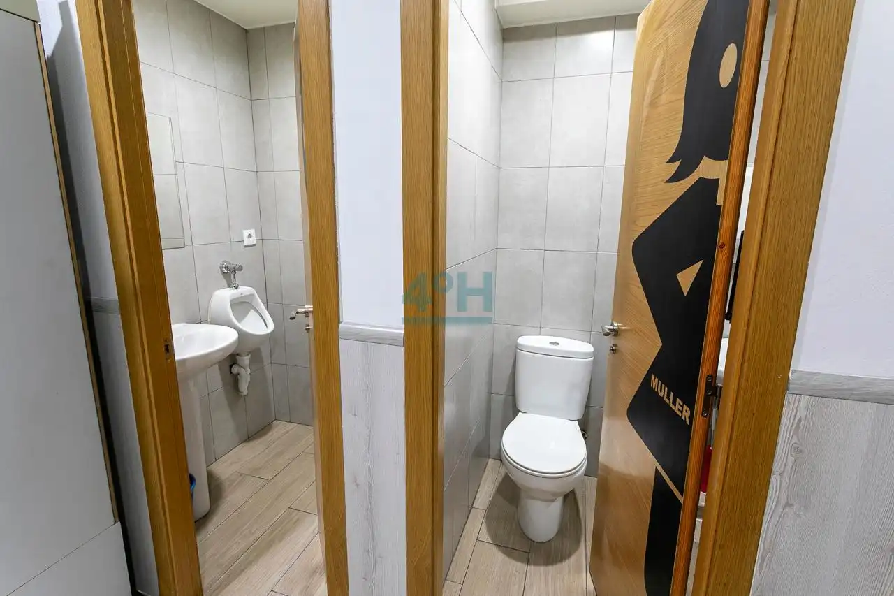 Business premises for sale in Couto, imagen 5
