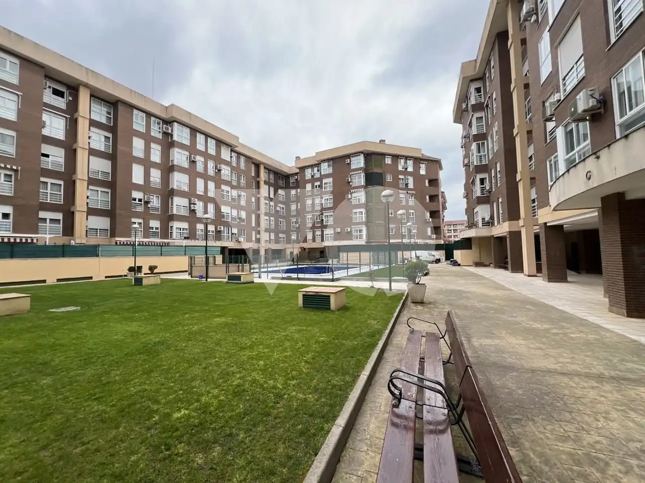 Exterior view of Flat for sale in Torrejón de Ardoz  with Heating and Swimming Pool