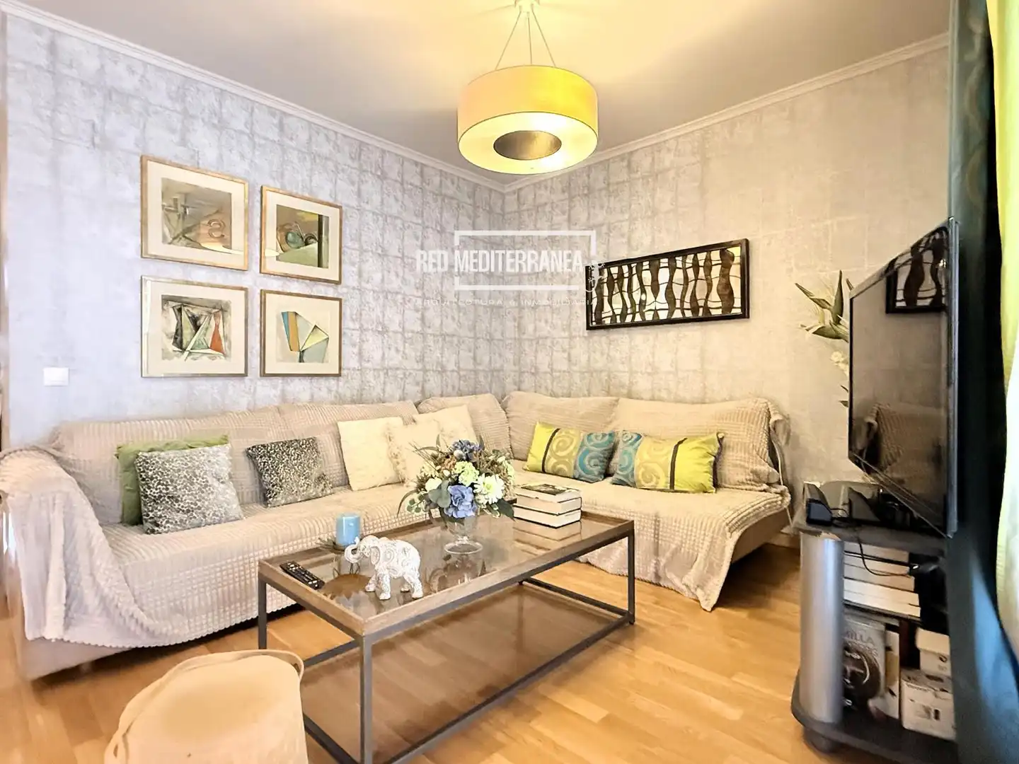 Living room of Flat for sale in Gandia  with Air Conditioner, Heating and Parquet flooring