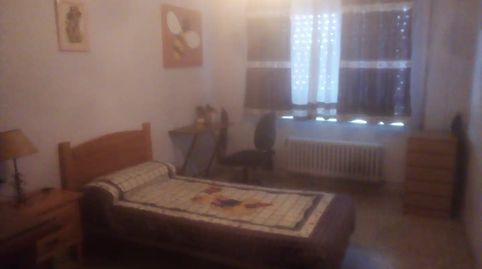 Foto 3 de Piso en venta en Calle General Vives, 53, Zona Alta, Ponferrada