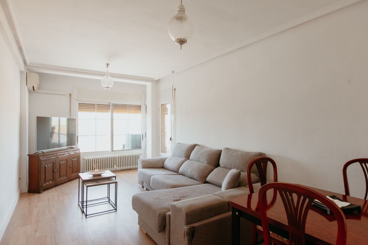 Living room of Flat for sale in Tardienta  with Air Conditioner, Heating and Terrace