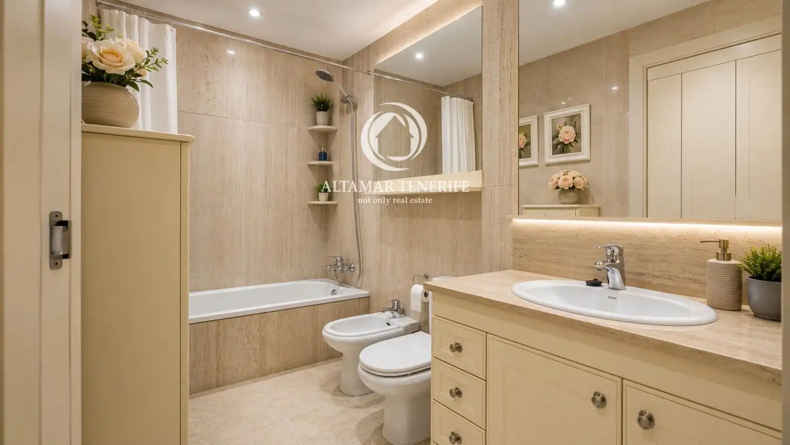 Bany de Apartament en venda en Santa Cruz de Tenerife amb Aire condicionat i Traster