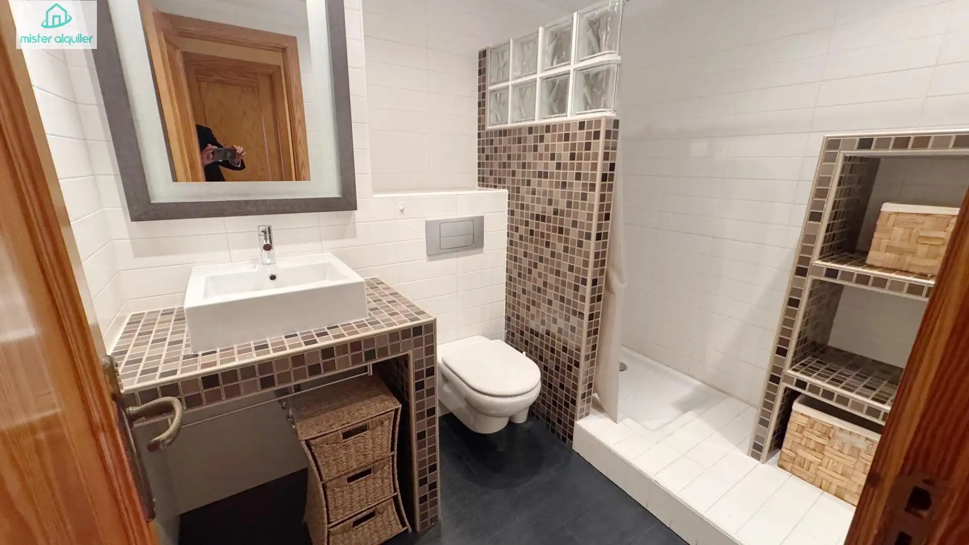 Bany de Apartament en venda en El Campello amb Aire condicionat, Calefacció i Jardí privat