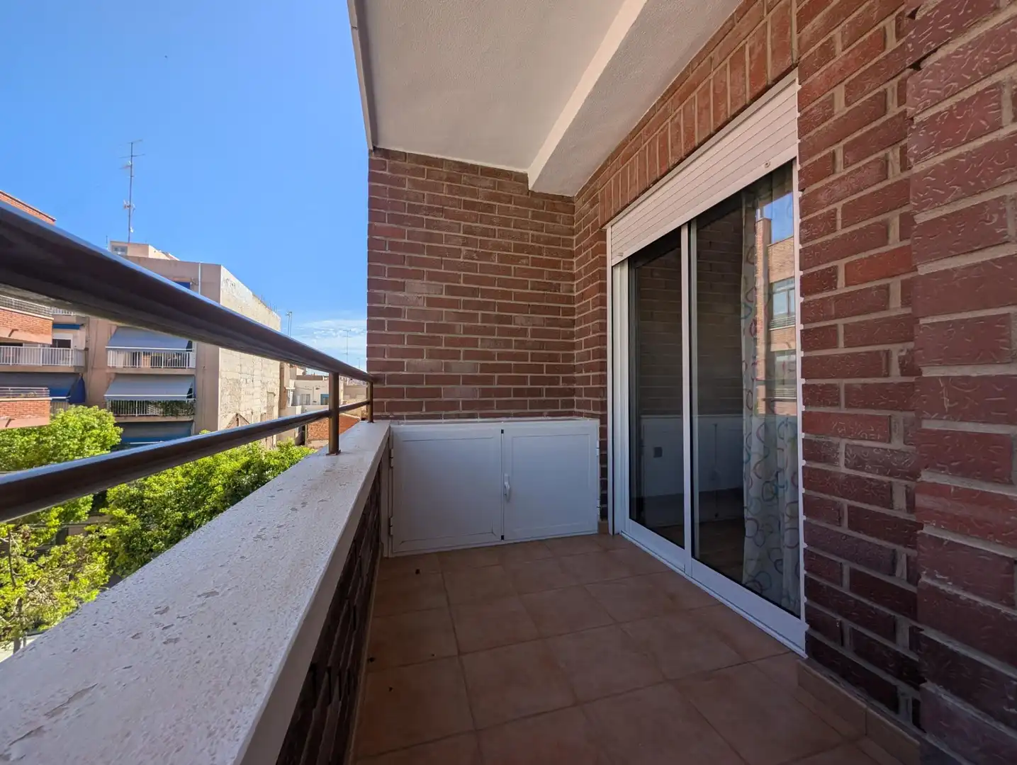 Piso de alquiler en Calle TORRE LA, Plaza Crevillente - Antiguos Juzgados - El Asilo