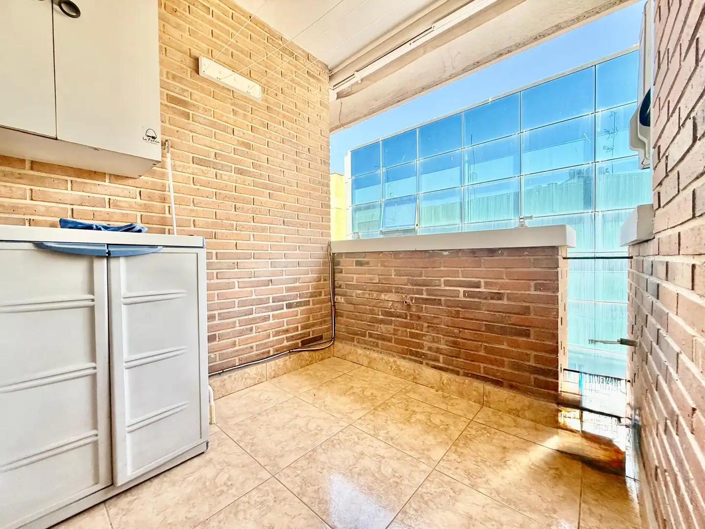 Flat with terrace for sale in Calle Miguel Hernández 16, imagen 6