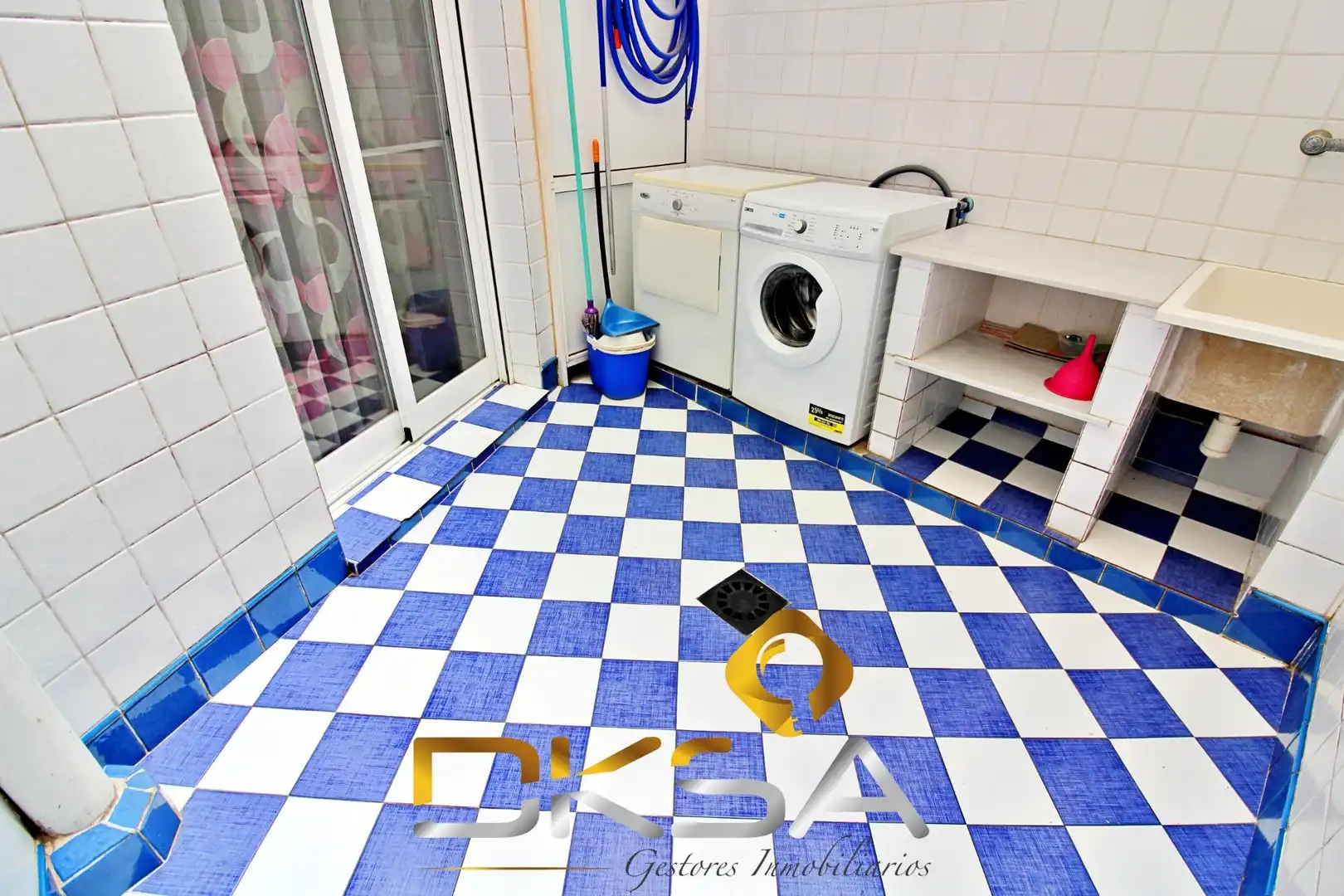 Bathroom of Duplexes for sale in L'Alcora  with Terrace, Storage room and Furnished