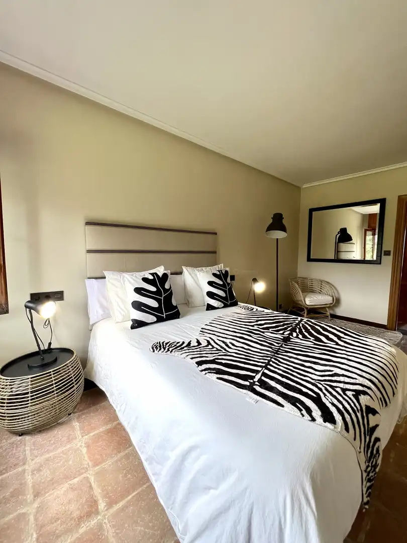 Habitación de Casa o chalet en venta en Piloña con Calefacción y Jardín privado