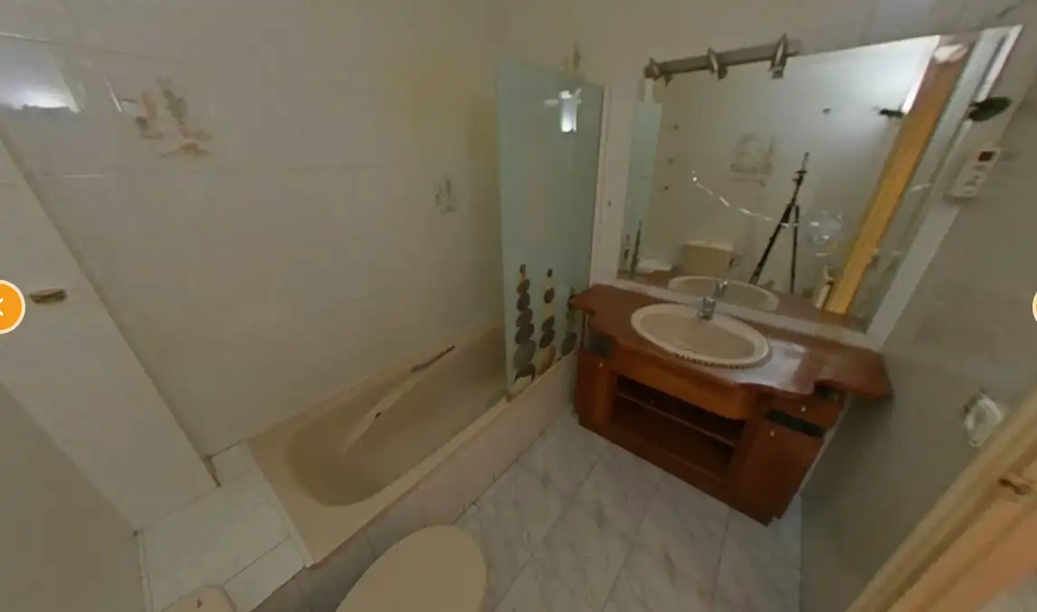Bany de Pis en venda en Vilamalla