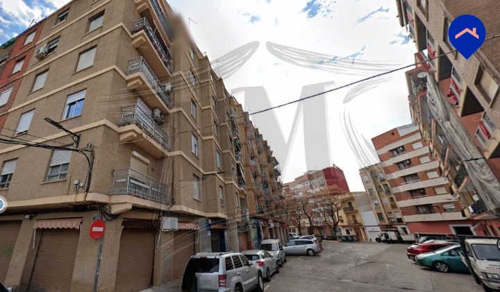 Vista exterior de Piso en venta en Xirivella con Balcón y Alarma