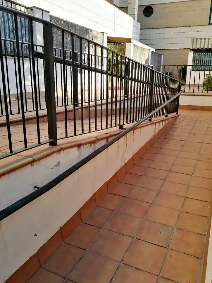 Balcony of Ground floor for rent in Jerez de la Frontera  with Air Conditioner, Oven and Washing machine