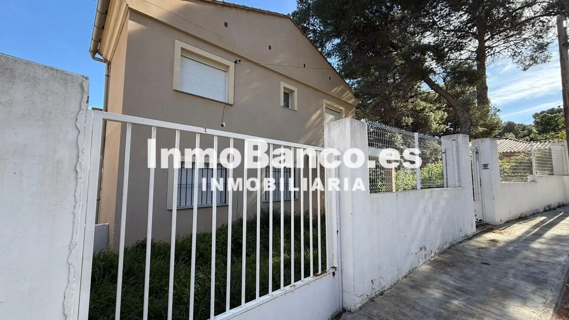 Vista exterior de Casa o chalet en venta en Godelleta con Jardín privado y Terraza