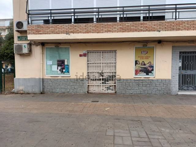Local comercial en Venta en Calle Ciudad de Carlet, 8 en Parque Alcosa