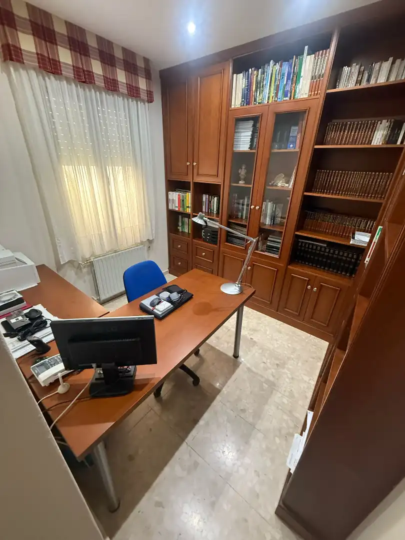 Casa en venta en Villanueva de la Serena, imagen 2