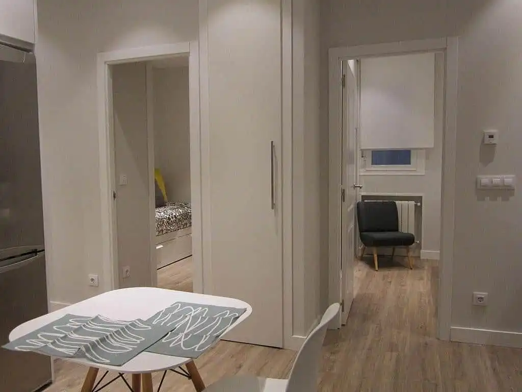 Appartamento con ascensore in affitto a Calle Conde Duque 42, imagen 2