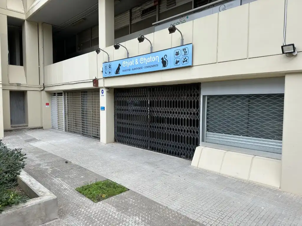 Local commercial à vendre à Avenida Cornella