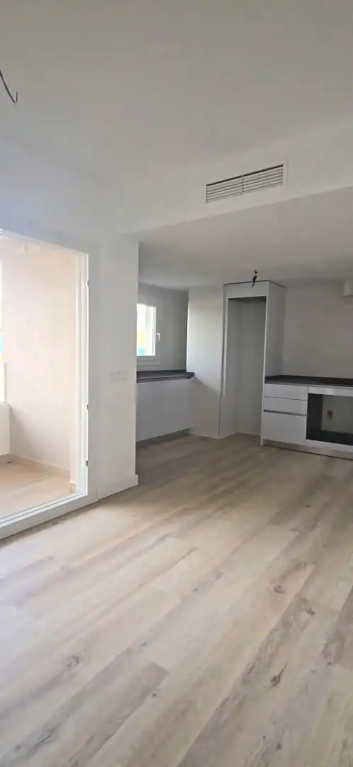 Cuina de Apartament en venda en Marbella amb Aire condicionat, Calefacció i Terrassa