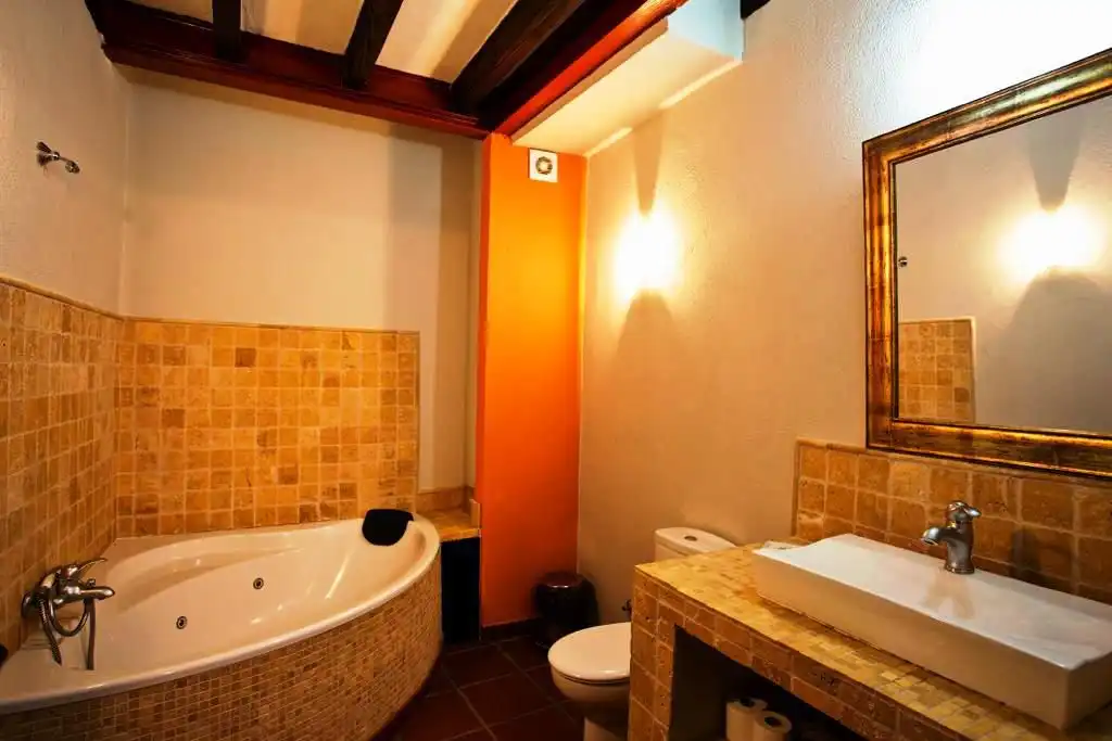 Badezimmer von Geschaftsraum zum Verkauf in Sequeros